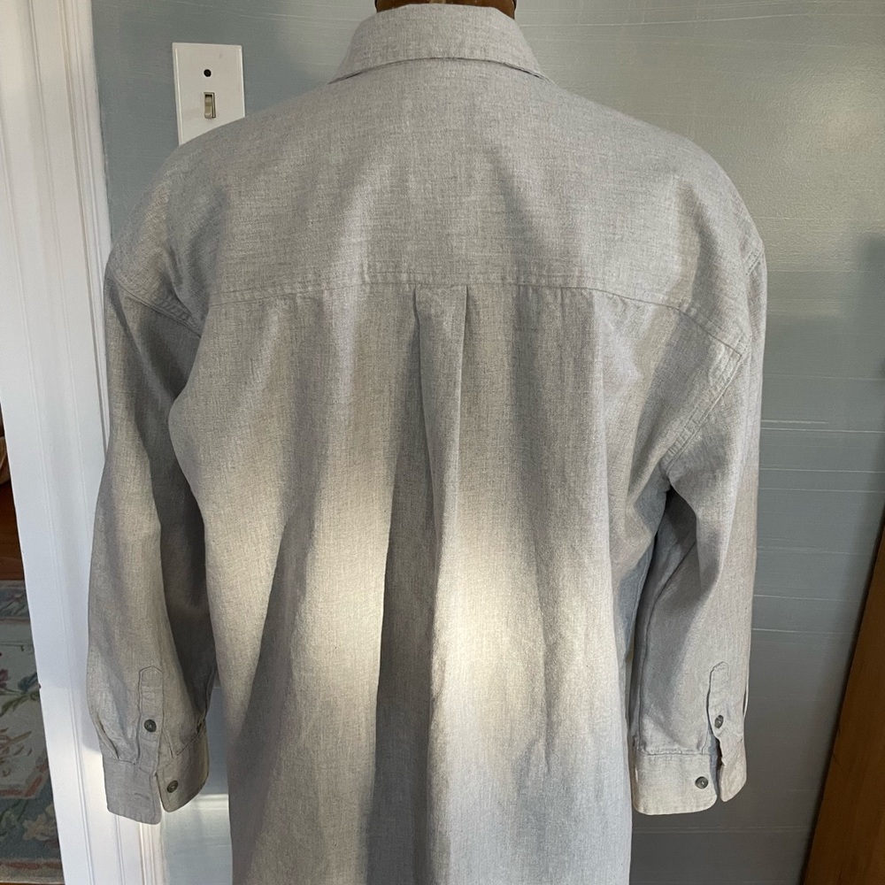 Universal Thread Oversized Gray Shirt - image 4